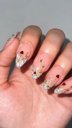 Bedazzled Nails, Fancy Nail Art, Fancy Nails Designs, Beauty Nails Design, Gel Nails Diy, Work Nails, Cute Gel Nails, Cat Eye Nails, Sparkle Nails