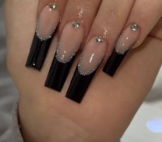 Acrylic Nail Designs Birthday Art Ideas, Nails To Go With A Black Dress, Dance Nails, Grad Nails, Bday Nails, Hoco Nails, Black Acrylic Nails, French Tip Acrylic Nails