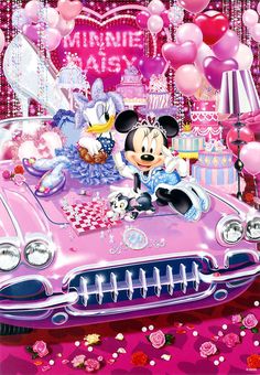 a minnie mouse car with balloons and streamers