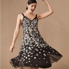 New Bhldn Needle & Thread Wildflower Sequin Midi Dress Size Us0. Description Intricately Adorned With Sequined Flowers, This Frothy Tulle Midi Dress Makes A Romantic Party Piece. By Needle & Thread Style Strapless Bra-Friendly Size 4 Measures 44.9" From Shoulder To Hem, 15” Armpit To Armpit, 25” Waist Approximately Back Zip Polyester; Polyester Lining Professionally Clean Imported Brand New Items 100% Authentic Line Through Name Tags (Inside Tag) Only Done To Prevent Store Return N-10 Black Floral Embroidery Midi Dress, Chic Midi-length Embroidered Dress With Floral Details, Chic V-neck Midi Dress With Floral Embroidery, Needle And Thread Dresses, Black V-neck Midi Dress With Floral Embroidery, Tulle Midi Dress, Black Semi-stitched Floral Embroidered Fabric, Sequin Midi Dress, Anthropologie Wedding