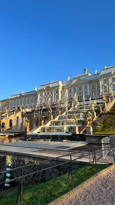 a large building with many steps leading up to it