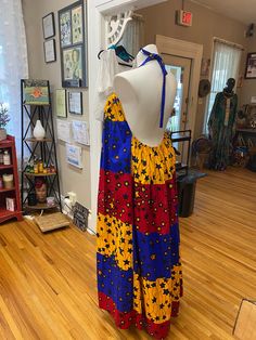 Handmade mace halter dress that's up to a size 18 is made with cotton African print fabric, it has pockets on both size with lovely color patterns Halter Neck African Print Dress, Prom Dress African, African Prom Dress, Dress With Halter Neck, Africa Earrings, African Party Dresses, Halter Dresses, African Prom Dresses, African Wedding Dress