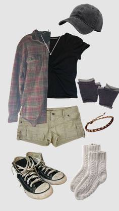 Teen Wolf Outfits, Simple Style Outfits, Fits Aesthetic, Earthy Outfits, Black Zip Ups, Cool Hoodies, Dream Clothes, Minimal Fashion