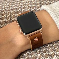 18mm Genuine Grained Leather Band For Apple Watch Series 6 5 4 3 2 1 Includes Rose Gold Filled Stainless Steel Connectors/Attachments With Rose Gold Plated Brass Metal Buckle Clasp & Rivets Adjustable Size High End Quality Fashion Wristband Designed And Handmade By Simeon D Jewelry Studio Please Measure Your Wrist As Pictured & Select Size Not For Other Models. Apple Watch Is Not Included Follow My Studio On Social Media For Updates & New Designs Iwatch Bracelet, Wristband Design, Apple Watch Bands Women, Rose Gold Apple Watch, Apple Watch Bracelets, Apple Watch Sizes, Leather Apple Watch Band, Gold Apple Watch, Leather Wristband