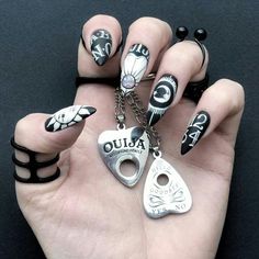 Nails With Bats, Mystical Nails, Translucent Nails, Spooky Halloween Nails, Zombie Nails, Asajj Ventress, Sharp Claws, Hand Pin