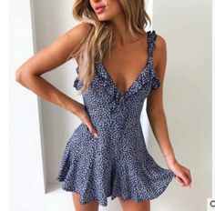 Lasaky - Seductive Printed Halter Neck Waist-tie Dress Blue Party Dress, Summer Dresses For Wedding Guest, Summer Work Outfits, Womens Floral Dress, Tie Waist Dress, Outfit Trends, Teenager Outfits, Cute Summer Outfits, Mode Inspiration