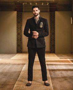 Latest Collection of Tarun Tahiliani Brothers Wedding Outfit For Men, Tarun Tahiliani Menswear, Menswear Indian, Mens Traditional Wear, Wedding Outfits For Groom, Indian Groom Wear, Indian Designers, Wedding Dresses Men Indian, Indian Wedding Fashion