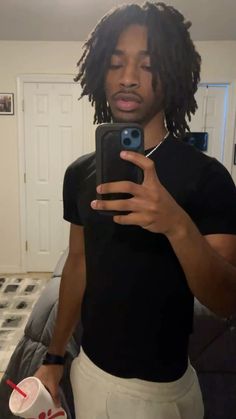 #photo #dreads #pinterest #explore #explorepage Dreadhead Faceclaim, 2 Barrel Twist Dreads Men, Loc Inspo Men, Light Skin Men With Dreads, Dark Skin With Dreads, Blonde Locs Men, Black Dreadheads, Light Skin With Dreads, Dark Skin Boys With Dreads