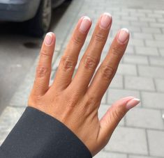 Matilda jerf nails Franche Nails, Oval Acrylic Nails, French Tip Gel Nails, Matilda Djerf, Chic Nails, Beautiful Makeup, Nail Manicure, Almond Nails