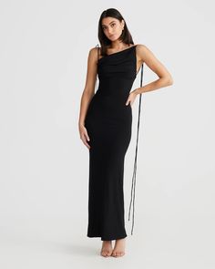 Sleek Stretch Dresses For Gala, Sleek Bodycon Dress For Gala, Sleek Fitted Evening Dress For Black-tie Events, Black One-shoulder Dress For Black-tie Events, Chic Ruched Dress For Black-tie Events, Classic Stretch Midi Dress For Party, Classic Stretch Midi Party Dress, Sleek Bodycon Maxi Dress For Formal Occasions, Sleek Black Dress For Black-tie Events