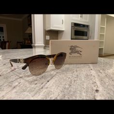 Burberry Sunglasses. Like New. Lululemon Long Sleeve Shirts, Lululemon Shirt, Coach Watch, Tortoise Glasses, Lululemon Long Sleeve, Burberry Glasses, Burberry Sunglasses, Burberry Accessories, Vintage Burberry