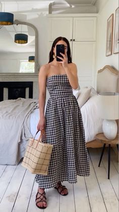 Couture Mode, American Beauty, Gingham Dress, Outfits Casuales, Look Fashion, Pretty Dresses