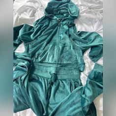 Like Brand New Victoria's Secret Fitted Lounge Pants, Victoria's Secret Fitted Loungewear Sets, Fitted Green Pant Set For Loungewear, Suit Green, Track Suit, Secret Pants, Track Pants, Green Colors, Green Color