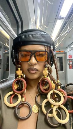 Afro With Braids On The Side, Afro Fashion, Goddess Braids Hairstyles, Dope Hairstyles, Shaved Sides