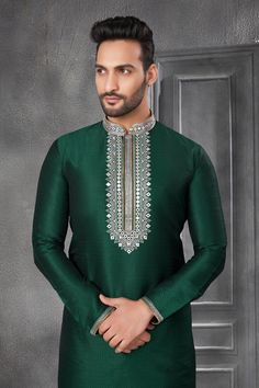 Dark Green Cotton Men's Kurta Pajamas set:  "Take advantage of our LIMITED TIME offer to receive an exclusive Men's Dupatta in luxurious crushed Silk, worth USD 29.99, at no cost to you." 𝐁𝐨𝐧𝐮𝐬 𝐌𝐞𝐧'𝐬 𝐃𝐮𝐩𝐚𝐭𝐭𝐚: ✦ Material: Luxurious Crushed Silk | Soft | Light Weight | Handmade ✦ Purpose: This exquisite Dupatta is designed to complete your Premium Kurta-Pajama set, enhancing your Style statement and making your shopping experience even more delightful. ✦ Assortment: Our collection Green Ceremonial Kurta For Navratri, Ceremonial Green Kurta For Navratri, Green Ceremonial Kurta For Diwali, Groom's Set With Zari Work For Eid, Groom's Churidar With Dabka For Diwali, Eid Sets With Zari Work For Groom, Festive Groom Sets With Dabka Details, Festive Dabka Sets For Groom, Ceremonial Straight Kurta Sets For Diwali