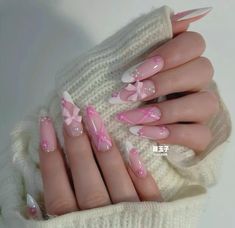 Coquette Duck Nails, Pink Bubblegum Nails, Cute Pink Winter Nails, Kawaii Winter Nails, Nail Inspo Long Almond, Cute Almond Acrylic Nails, Pink Quince Nails, Pink Xmas Nails, Pink Almond Shaped Nails