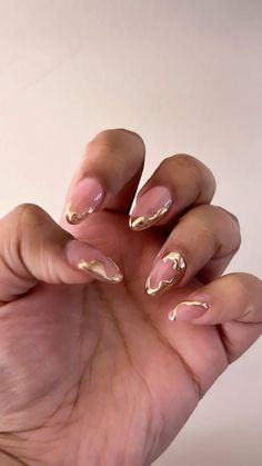 Gold Chrome Nails, Summer Nail Colors, Formal Nails, Drip Nails, Gold Nail, Glow Nails, Summer Nails Colors, Fire Nails, Funky Nails