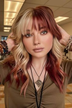 Short Two Toned Hair With Bangs, Color Block Fall Hair, Fall Fun Colors For Hair, Color Blocking Bob Hair, Shag Split Dye, Colour Block Hair Ideas, Dark Red Stripes Hair, Copper Colour Block Hair, Hair Color Ideas Bottom Half