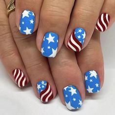 Amazon.com: 24Pcs Independence Day Press on Nails Short Square Fake Nails Red Blue White Five-pointed Star Design, Glossy Silver Glitter False Nails Gel Glue on Nails 4th of July Manicure Stick on Nails for Women : Beauty & Personal Care Nails 4th Of July, Fourth Of July Nails, Short Fake Nails, Blue Acrylic Nails, 4th Of July Nails, July Nails