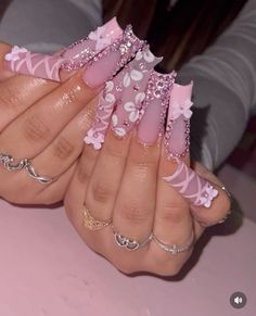 Pink Nails Design With Charms, Nails Baby Pink Design, Baby Pink Nails With Design Art Ideas, Xl Long Acrylic Nails Pink, Back To School Nails Long, Pink Latina Nails, Pink Blinged Out Nails, Pink Nails Extra, Quinceanera Nails Pink