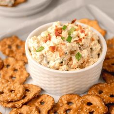 pretzel dip recipe with crackers on the side