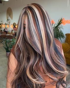 Blonde Hair Carmel Highlight, Carmel Hair Highlight, Calico Hair Highlights, Dark Calico Hair, Calico Hair, Black To Blonde Hair, Copper Blonde Hair Color, Carmel Brown, Hair Inspired