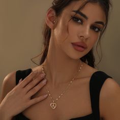 Personalize your own necklace with your initial, or surprise them with the perfect personalized gift. Chain Length: 18-20 inches with adjustable clasp. Flower Initial, 18k Gold Chain, Rose Gold Metal, Precious Jewelry, Personalized Necklace, Gold Plated Silver, Initial Necklace, Bling Bling, Chain Lengths