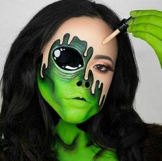 Alien Make-up, It Makeup, Alien Makeup, Horror Make-up, Mehron Makeup