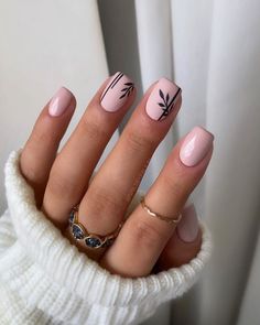 10 diseños de uñas para ir a la oficina con mucho estilo - Todo para la mujer moderna Subtle Nails, Matte Nails Design, Cute Gel Nails, Trendy Nail Art, Manicure Y Pedicure, Chic Nails