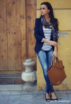 Business casual attire Women's clothes , clothes , fashion , fashionista , women's fashion shoes , boots , accessories, earrings , rings , bracelets , purses, handbags Áo Blu, Looks Jeans, Ideas Outfit, Stylish Work Outfits, Street Style Chic, Inspiration Mode