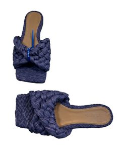 Brand: BOTTEGA VENETA Style: SANDALS LUXURY DESIGNER Color: PURPLE Size: 6.5 SKU: 311-31123-15912 CONDITION: GENTLY USED Sandals Luxury, Purple Sandals, Designer Flats, Sustainable Fashion Brands, Handbag Shoes, Designer Backpacks, Clutch Wallet, Luxury Designer, Bottega Veneta