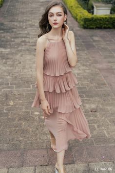 Citta Tiered Pleated Dress – VAST Pleated Layered Dress, Printed Pleated Dress, Crush Fabric Top Design, Pleated Dress Design, Crush Dress Design, Chiffon Pleated Dress, Crush Fabric Dress Design, Plitted Dresses, Crush Fabric Dress