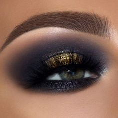 Eye Shadow Looks, Prom Blue, Shimmer Eye Makeup, Trendy Eyeshadow, Dramatic Eye Makeup, Eye Makeup Styles