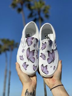 Fly away with our Custom Printed Butterfly Vans!  The Purple Butterfly Pattern is printed all over the White Slip on Vans. Custom Made-to-Order shoes. Designed by Blake Barash. We buy each pair of shoes BRAND NEW. Each pair is made to order, please make sure you put in the correct shoe size before you check out. The ink is permanent and will never come off, fade away, or peel off. Made in the USA. This price includes everything: shoes, artwork, and shipping. Thanks for stopping by our Etsy shop!