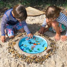 Teaching Colors To Toddlers, Teaching Toddlers Colors, Ocean Sensory Bin, Ocean Sensory, Winter Science Experiments, Senses Activities, Sensory Crafts, Sand Play, Teaching Toddlers