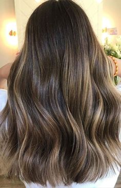 Subtle Balayage Brunette, Balayage Hair Color Ideas, Subtle Blonde Highlights, Balayage Bob, Balayage Hair Color, Blond Balayage, Conditioner Hair