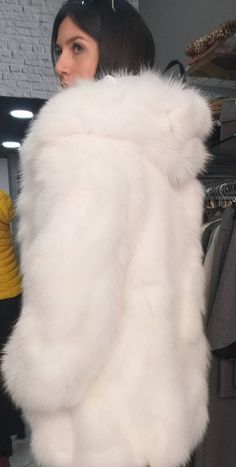 New,Natural,Real Beautiful Top quality Hooded WHITE FOX Fur Coat! Order it in Any length! Super Soft,Very light,warm,excellent quality! Leather belt included. Beautiful winter fur for all sizes,any length or without hood. All our furs have buttons,hooks,pockets and perfect lining! Made in Greece,in one of the best fur factories. We take orders in any size,color,model. Wholesale-retail. No returns accepted Cropped Fur Jacket, White Fur Jacket, White Moth, White Faux Fur Coat, White Fur Coat, Cruella Deville, Womens Faux Fur Coat, Fur Hood Coat, Fur Coats Women