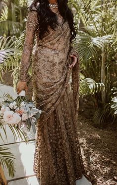 Rich Saree Look, Indian Wedding Saree Collection, Saree Wedding Bridal, Designer Bridal Saree, Bridal Dresses Ideas, Pakistani Saree, Sabyasachi Saree, Wedding Lehenga Designs