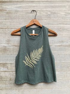 Fern Tank Top, Crop Top, Festival Top, Workout Tank, Gardening Top - Etsy Summer Graphic Print Crop Top For Gym, Spring Crew Neck Crop Top For Yoga, Spring Crew Neck Crop Top For Gym, Spring Yoga Crop Top With Crew Neck, Spring Graphic Print Crop Top For Workout, Green Relaxed Fit Crew Neck Tank Top, Green Relaxed Fit Tank Top With Crew Neck, Green Cotton Tank Top For Gym, Green Crew Neck Tank Top Athleisure