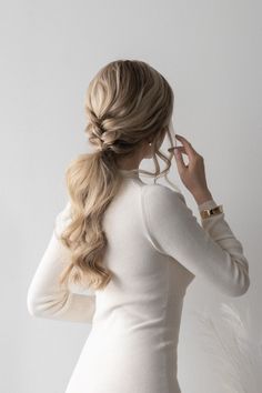 HOW TO: EASY BRAIDED PONYTAIL FOR SPRING Medium Hair For Bridesmaid, Wavy Long Ponytail, Hair Styles For Long Hair Ponytail, Hairstyles For Long Hair Everyday, Ponytail For Prom, Low Pony Wedding Hair, Hair Up Ponytail, Elegant Ponytail Hairstyles Wedding, Ponytail For Wedding