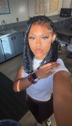 Short Hairstyle Women With Weave, Small Short Faux Locs, Jumbo Braided Hairstyles For Black Women, Short Summer Hairstyles Black Women, Faux Locs Black Women Hairstyles, Braid And Twist Combo, Short Soft Locs Shoulder Length, Fall Protective Styles Black Women, Hair Styles Black Girls Ideas Braids