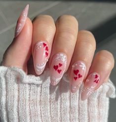 Heart Nail Art Designs, Heart Nail Designs, Art Deco Nails, Wow Nails, Cute Simple Nails, Heart Nail, Heart Nail Art, Simple Acrylic Nails