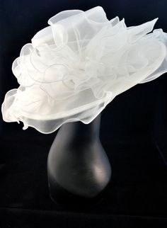 White Ivory  Kentucky Derby Hat Church hat Tea Party Hat Fitted White Hat With Curved Brim, White Fitted Hat With Curved Brim, White Fitted High Crown Hat, White Fitted Cloche Hat For Kentucky Derby, White Fitted Cloche Hat For Formal Occasions, Formal White Sun Hat With Short Brim, Fitted White Brimmed Top Hat, White Fitted Cloche Costume Hat, Fitted White Cloche Costume Hat