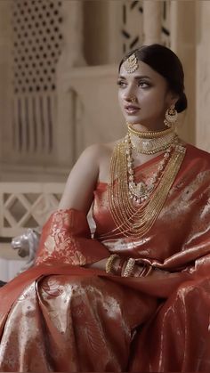 #Abhiya #jiyashankar #desigirl #aesthetic #desiaesthetic #sareelook Jiya Shankar, Ethnic Clothes, Sabyasachi Bride, Pink Sapphire Earrings, Traditional Indian Outfits, Dressing Style, Ethnic Outfits, Quick Outfits, Saree Look