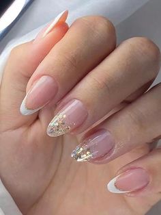 Verschiedenfarbig  Collar     Embellished Classy Nails, Artificial Nails, Gold Nails, Nail Designer, Wedding Nails, Trendy Nails