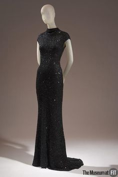 Fashion Institute Of Technology, Silk Evening Dress, Dress With Train, 1990s Fashion, Iconic Dresses, Gala Dresses, Bugle Beads, Beautiful Gowns, Looks Vintage