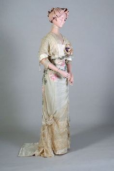 Evening dress, 1912. 1912 Fashion, Edwardian Era Fashion, Kent State University, Kent State, Evening Dresses For Weddings