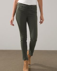 Denim Pull-On Jeggings - Chico's Casual Straight Leg Pull-on Jeggings, Stretch Jeggings With Five Pockets For Fall, Straight Leg Jeggings For Fall, Straight Leg Jeggings For Everyday Fall Wear, Everyday Fall Straight Leg Jeggings, Versatile Everyday Jeggings For Fall, Versatile Jeggings For Everyday Fall Wear, Versatile Fall Jeggings For Everyday, Casual Everyday Jeggings With Five Pockets