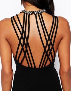 Strappy Top Outfit, Neck Designs For Women, New Neck Designs, Blouse Backless, Leotard Inspiration, Strappy Back Dress, Macrame Top