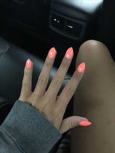 Bright Nails Almond Shape, Almond Dip Nails Summer, Coral Almond Nails, Pink Coral Nails, Bright Almond Nails, Coral Nail Ideas, Coral Acrylic Nails, Uñas Color Coral, Bright Coral Nails